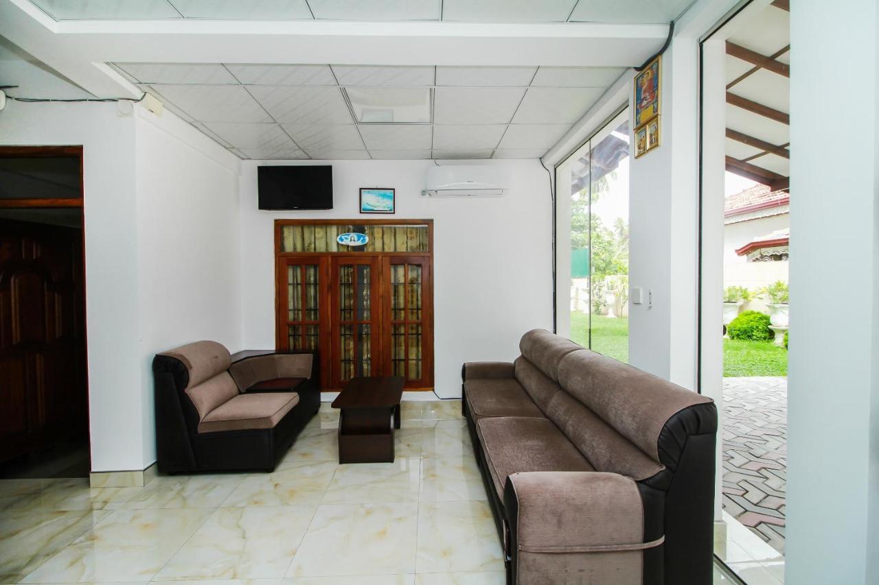 Ryan Residence & Restaurant Negombo Extérieur photo